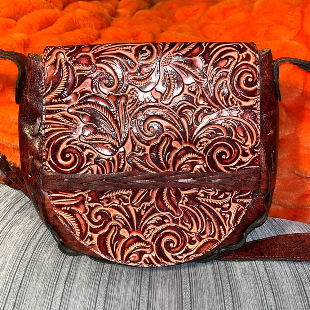 Patricia Nash saddle bag